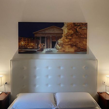 Romulus Rooms Bagian luar foto